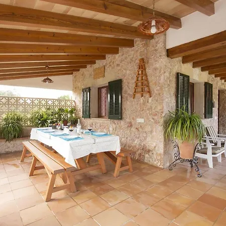 Assumpcio Βίλα *